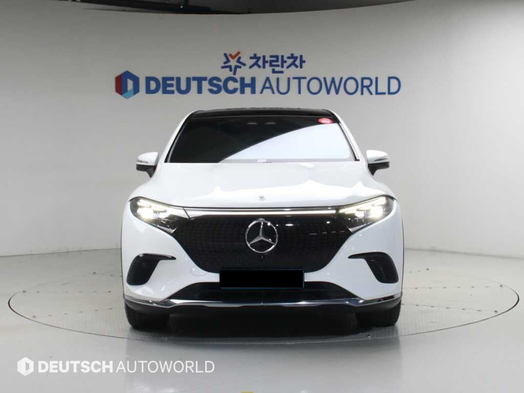 Mercedes-Benz EQS — photo 03