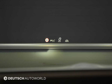 Mercedes-Benz EQS — photo 17