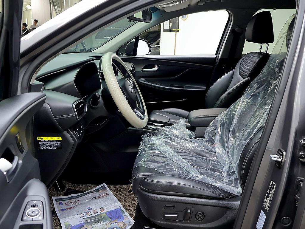 Hyundai Santafe — photo 11