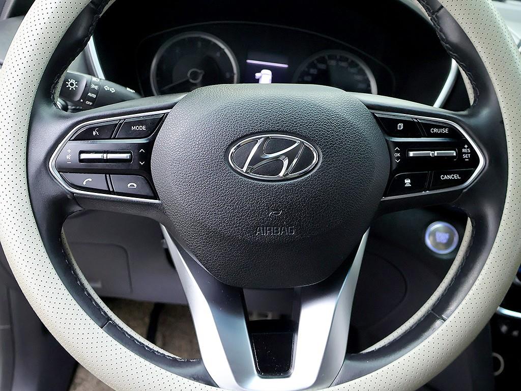 Hyundai Santafe — photo 15