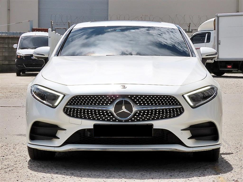 Mercedes-Benz CLS-Class — photo 01