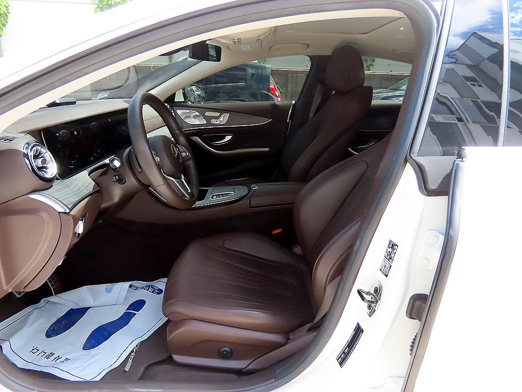 Mercedes-Benz CLS-Class — photo 05