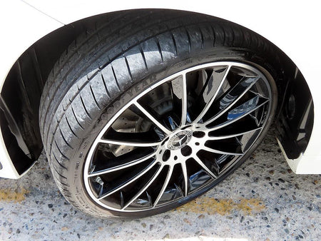 Mercedes-Benz CLS-Class — photo 20