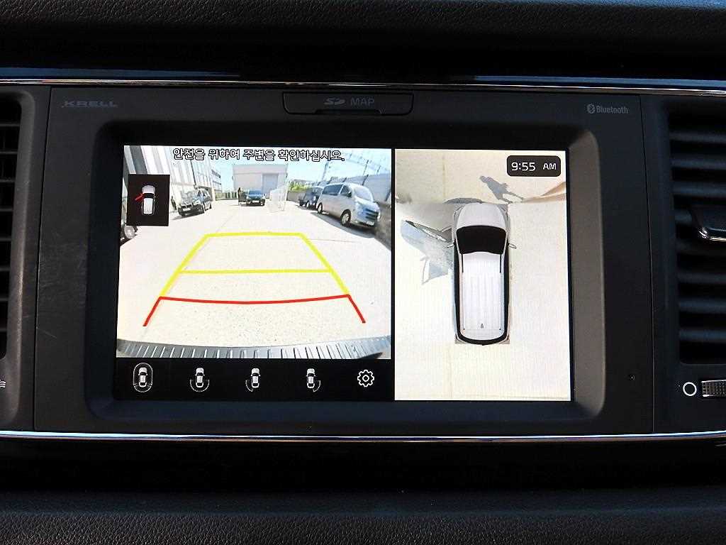 Kia Carnival — photo 13