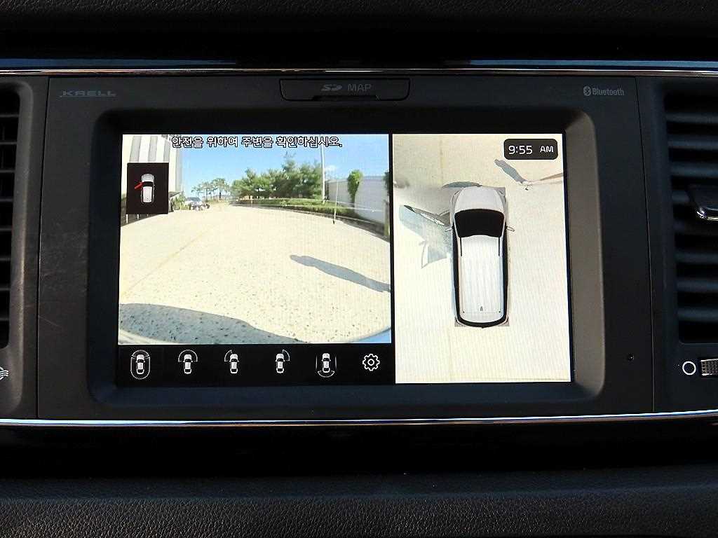 Kia Carnival — photo 14