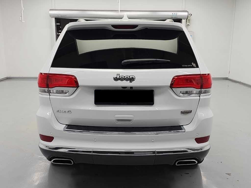 Jeep Cherokee — photo 03