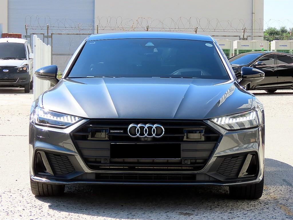 Audi A7 — photo 01