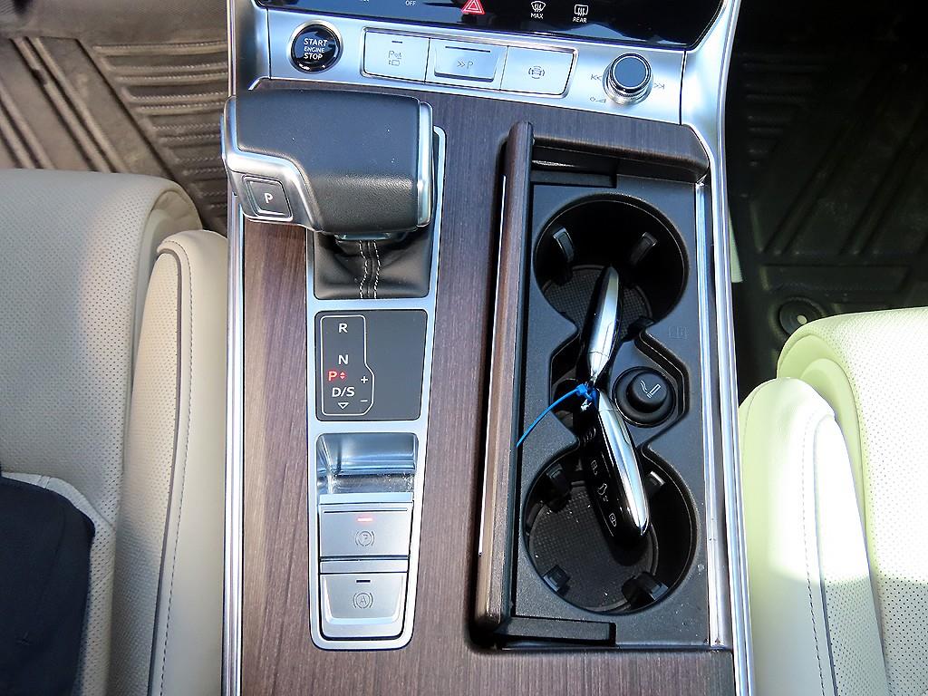 Audi A7 — photo 11