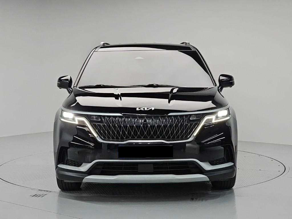 Kia Carnival — photo 02