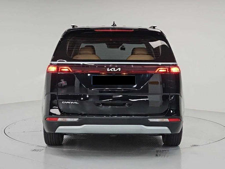 Kia Carnival — photo 03