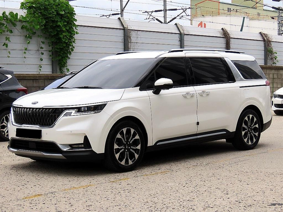 Kia Carnival — photo 02