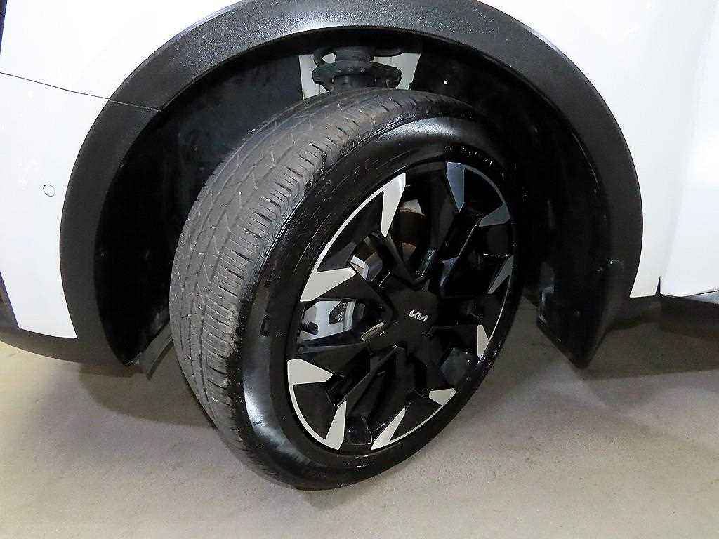 Kia Sorento — photo 20