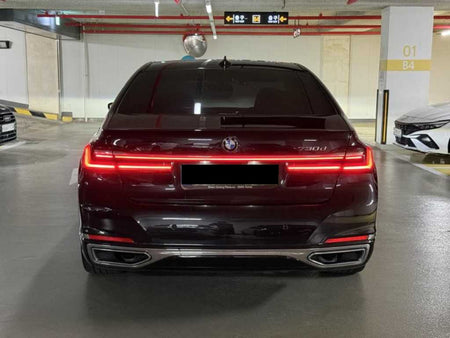 BMW 7-Series — photo 04
