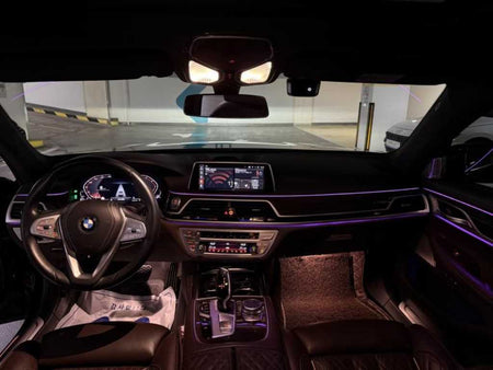 BMW 7-Series — photo 07
