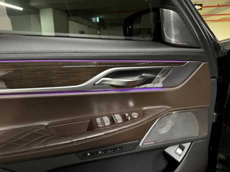 BMW 7-Series — photo 15