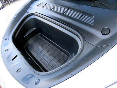 Tesla Model Y — photo 19