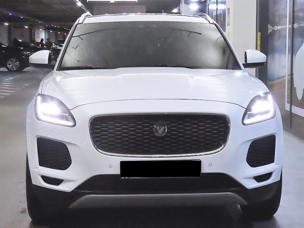 Jaguar E-PACE — photo 02