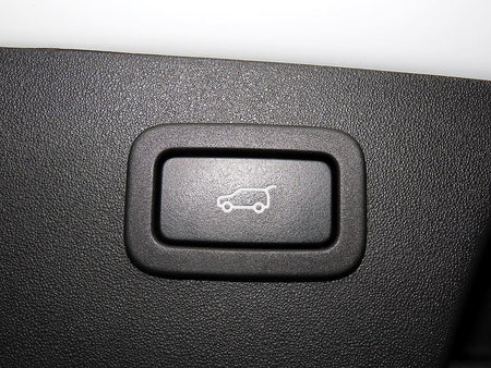 Jaguar E-PACE — photo 16