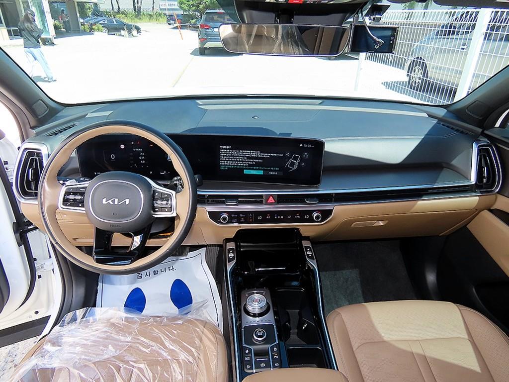 Kia Sorento — photo 07