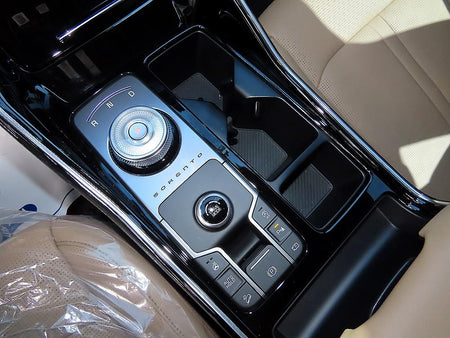 Kia Sorento — photo 10