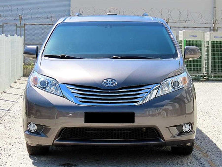 Toyota Sienna — photo 02