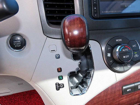 Toyota Sienna — photo 10