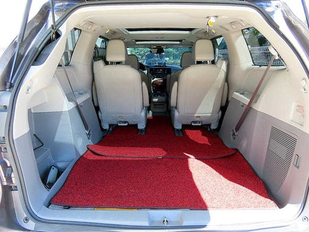 Toyota Sienna — photo 17