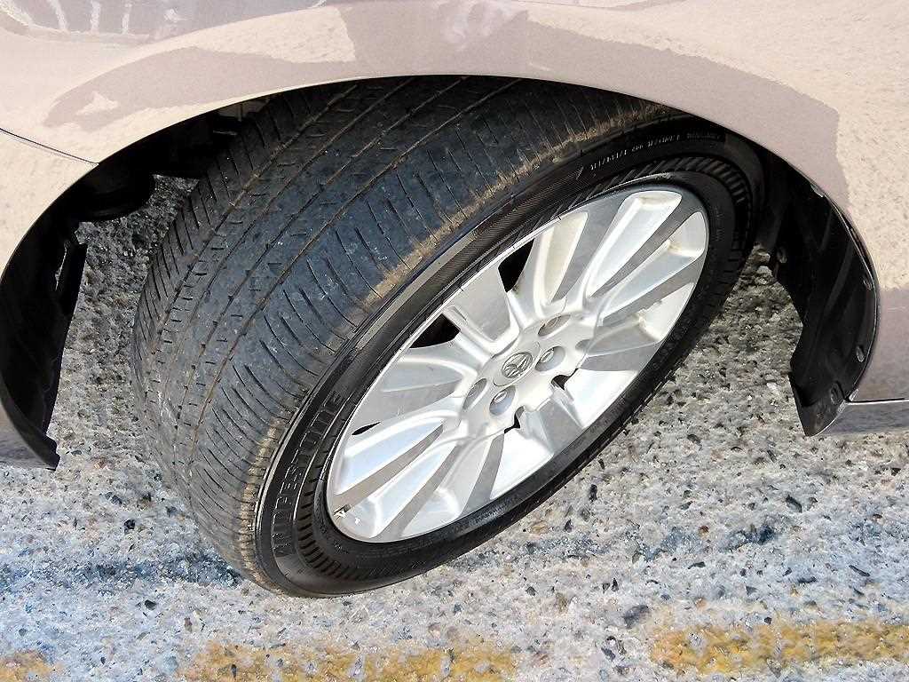 Toyota Sienna — photo 20