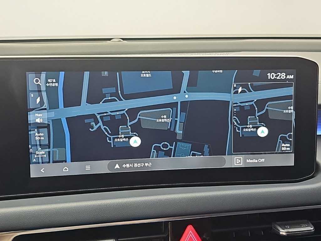 Kia K8 — photo 13
