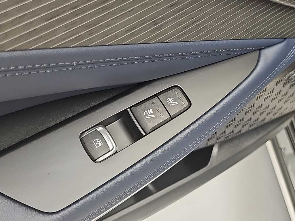 Kia K8 — photo 18