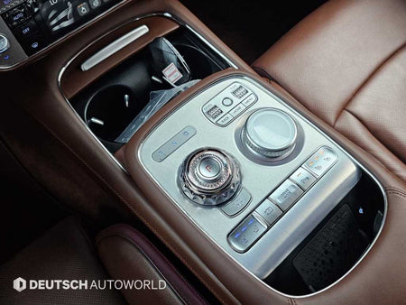 Genesis G90 — photo 09