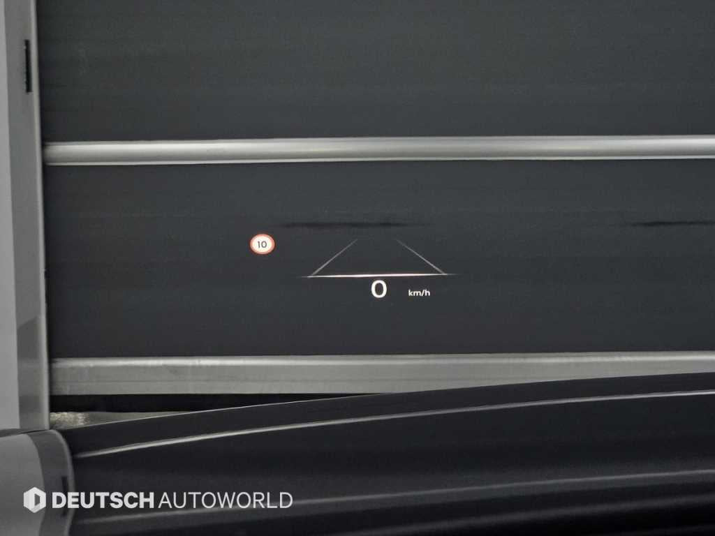Genesis G90 — photo 17