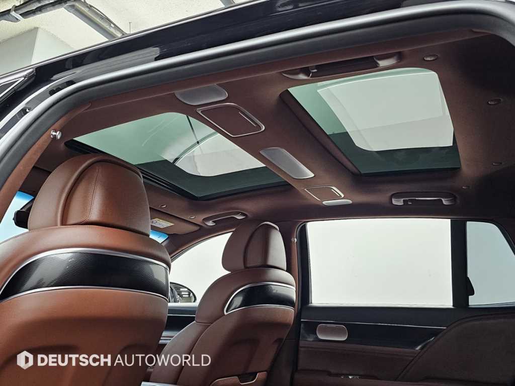 Genesis G90 — photo 19