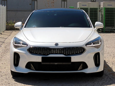 Kia Stinger — photo 01