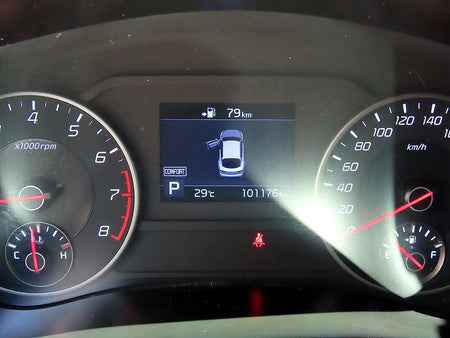 Kia Stinger — photo 09