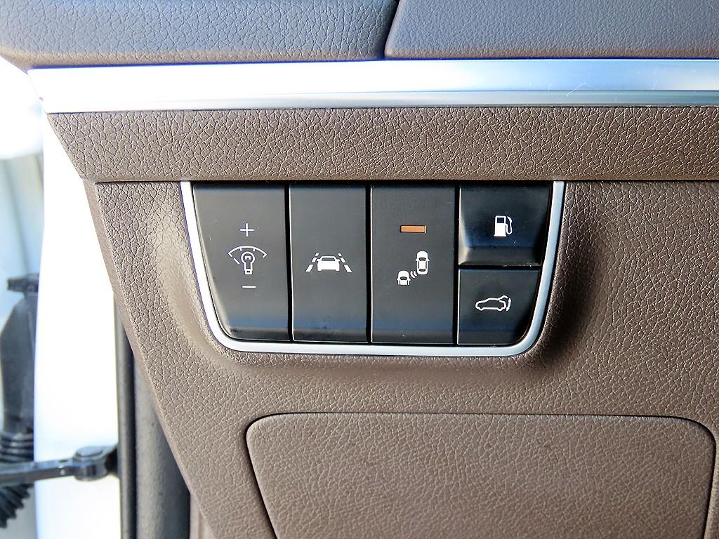 Kia Stinger — photo 12