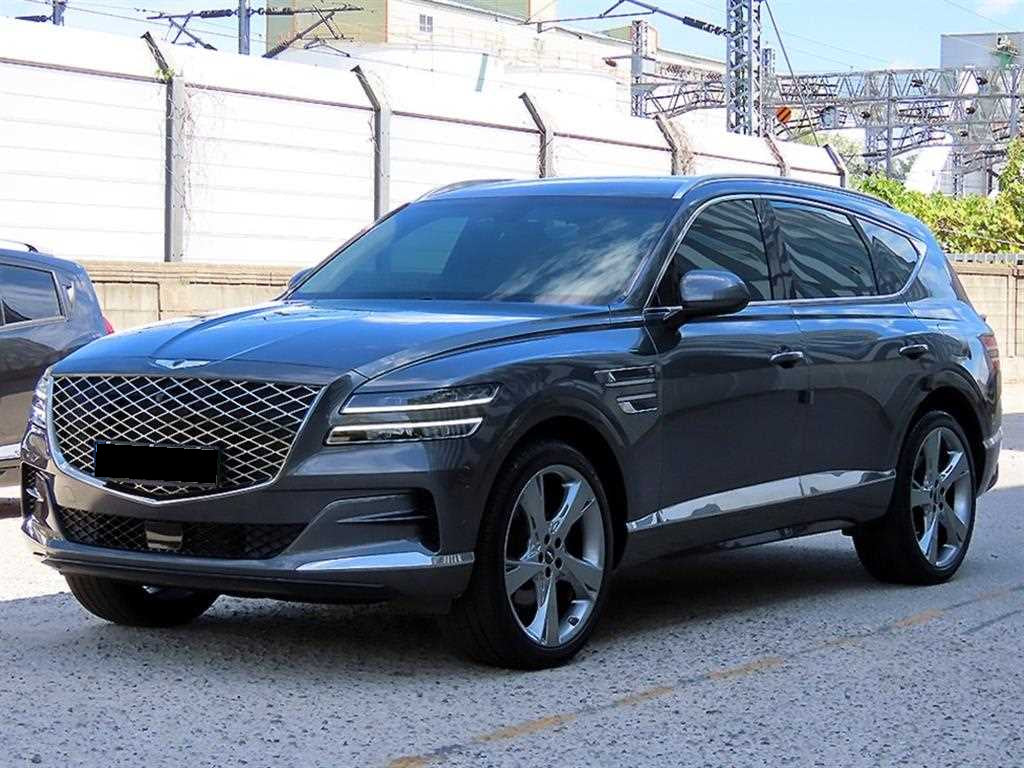 Genesis GV80 — photo 02