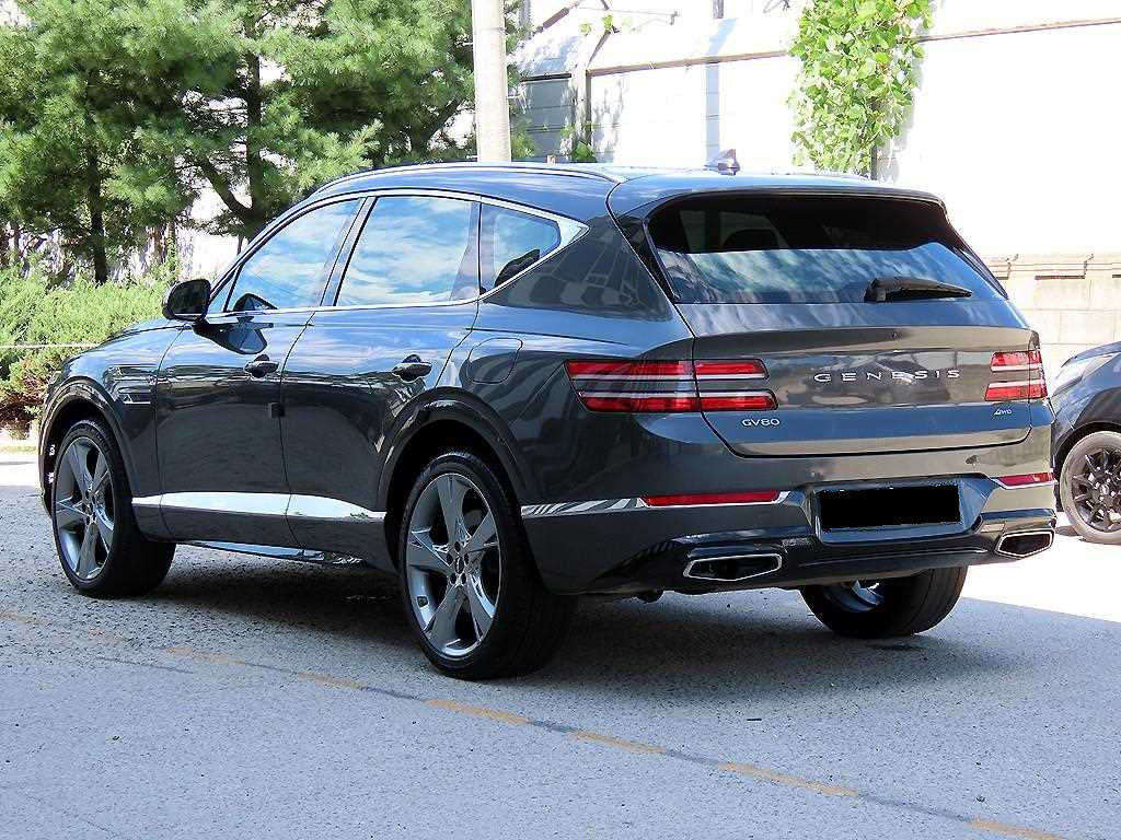Genesis GV80 — photo 03