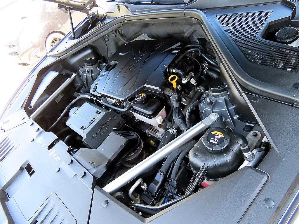 Genesis GV80 — photo 19
