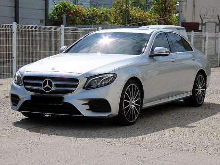 Mercedes-Benz E-Class — photo 02