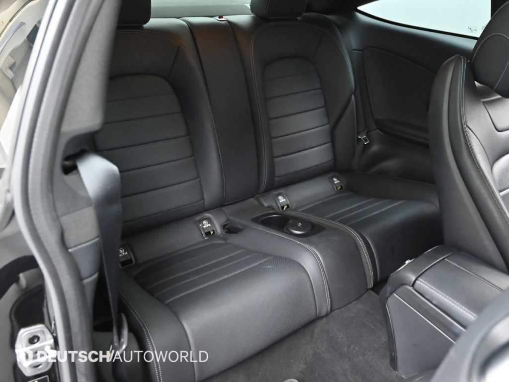 Mercedes-Benz C-Class — photo 12