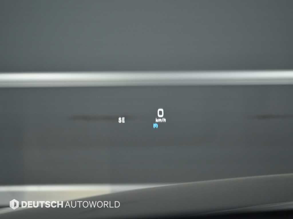 Mercedes-Benz C-Class — photo 17