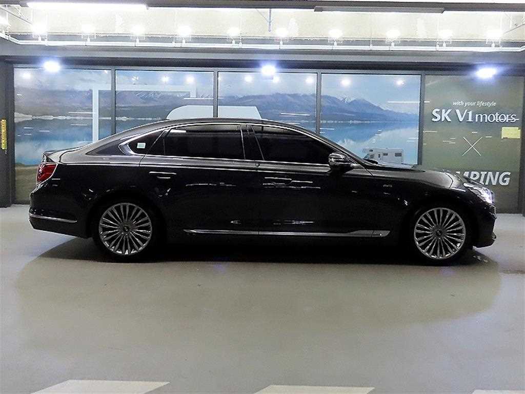 Kia K9 — photo 03