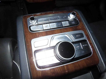 Kia K9 — photo 15
