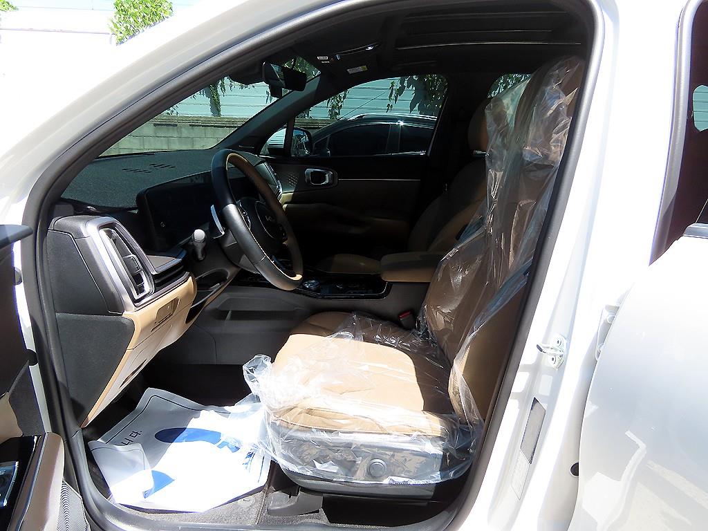 Kia Sorento — photo 05