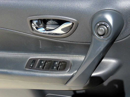 RENAULT QM5  — photo 11