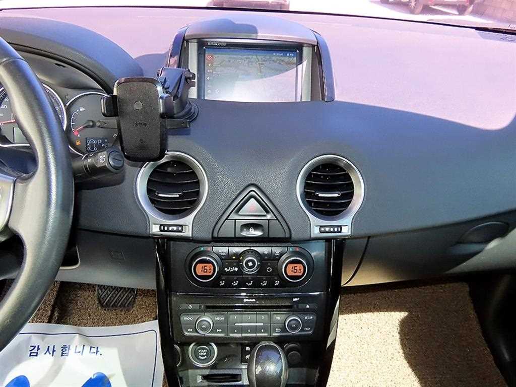 RENAULT QM5  — photo 13