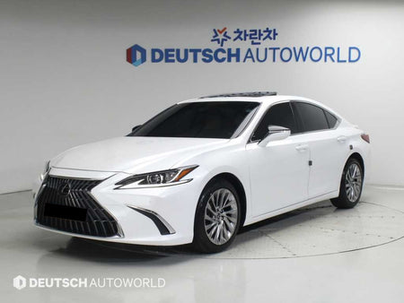 Lexus ES — photo 01