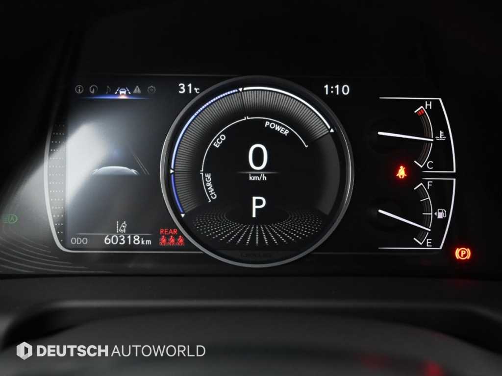 Lexus ES — photo 08