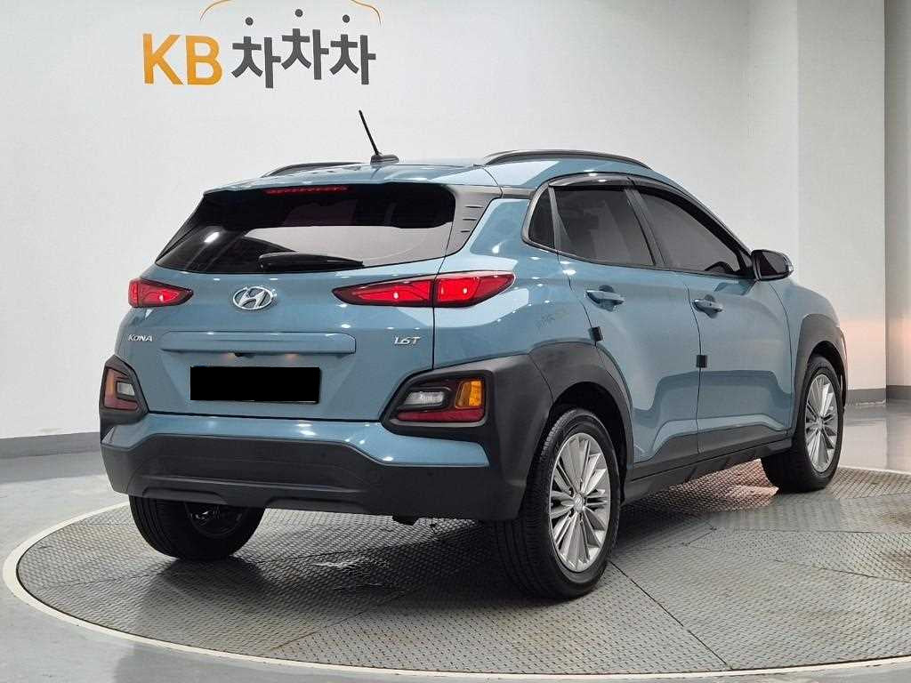 Hyundai Kona — photo 03